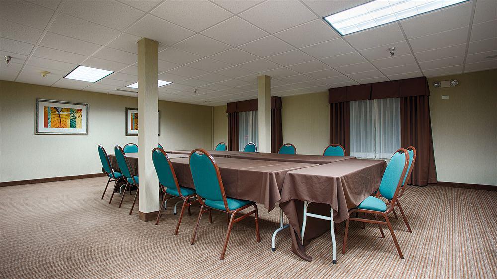 Western Marina Shores Hotel