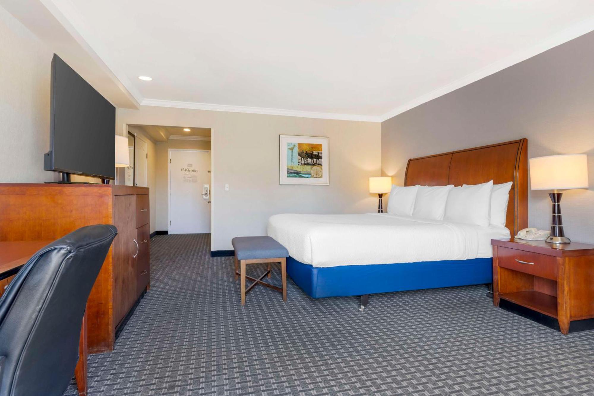 Hotel Western Marina Shores
