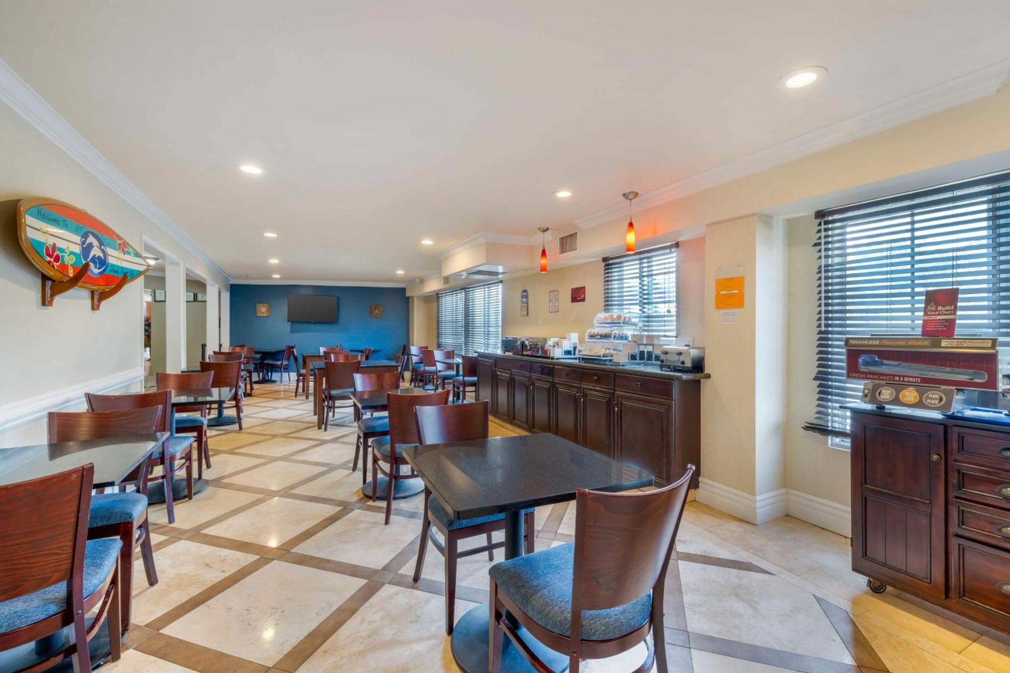 Western Marina Shores 3*