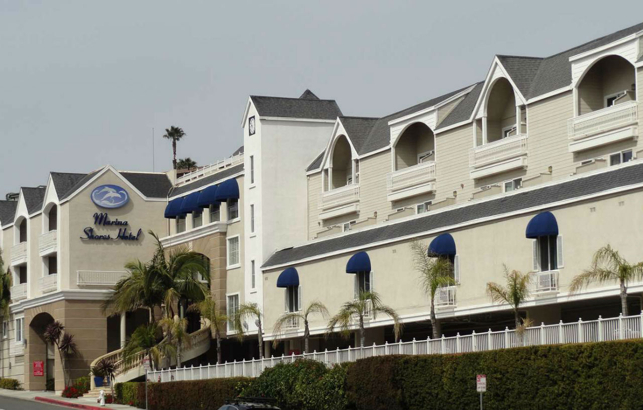 Western Marina Shores Hotel 3*